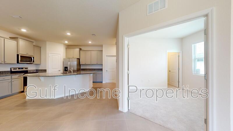 411 157th Court East property image