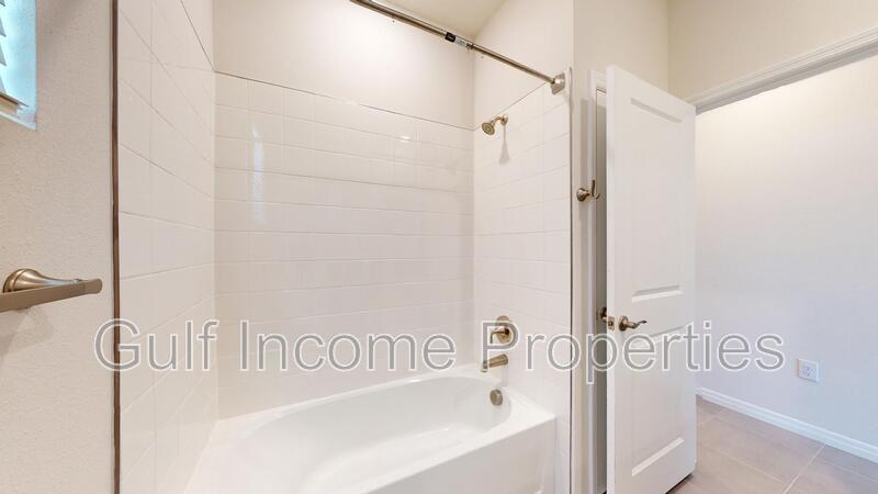 411 157th Court East property image