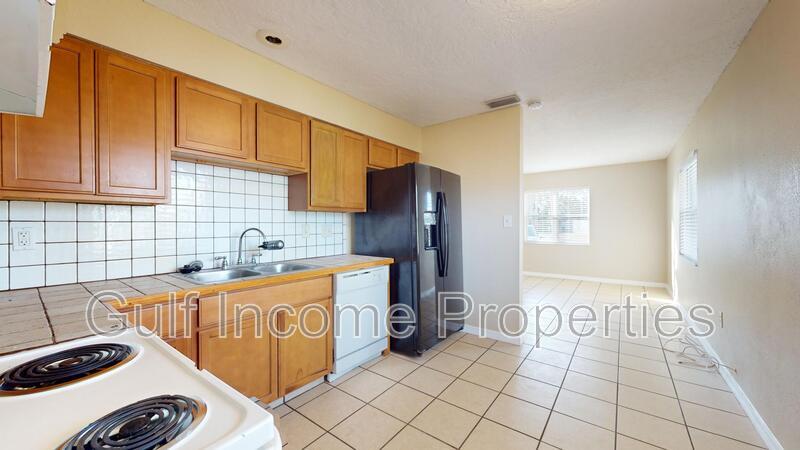 4705 27th Street West - A property image