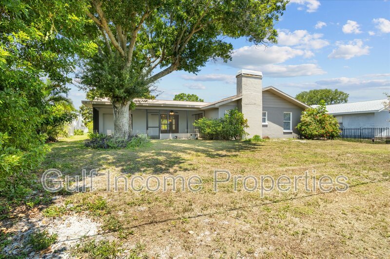 8307 12th Avenue Drive Northwest property image