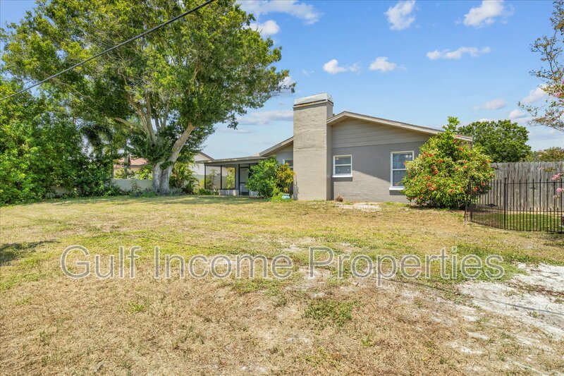 8307 12th Avenue Drive Northwest property image