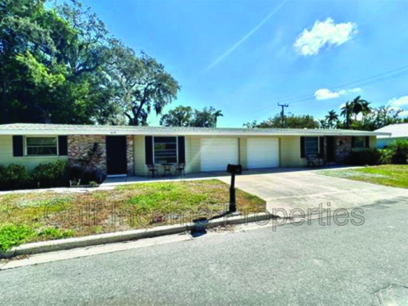 621 21st Street West property image