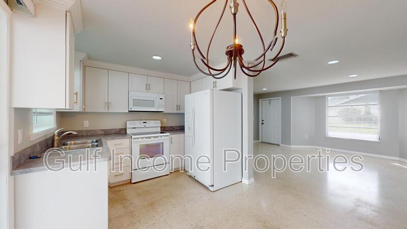 621 21st Street West property image