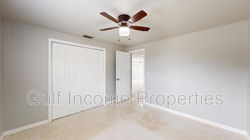 621 21st Street West property image