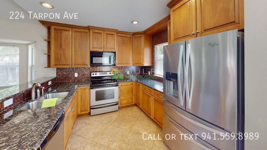 224 Tarpon Ave property image