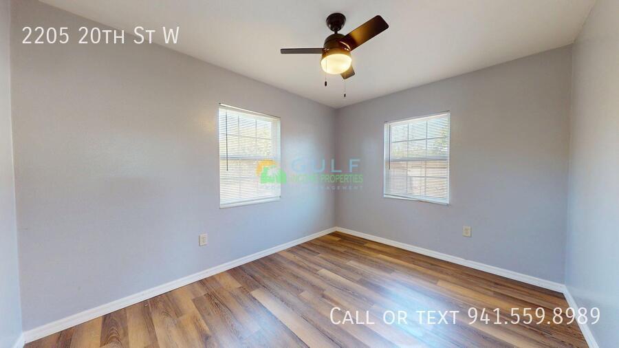 2205 20th St W property image