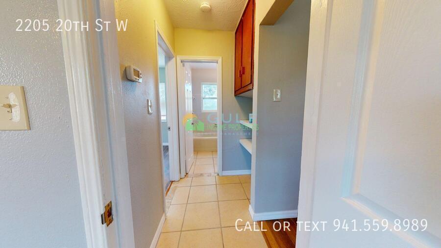 2205 20th St W property image