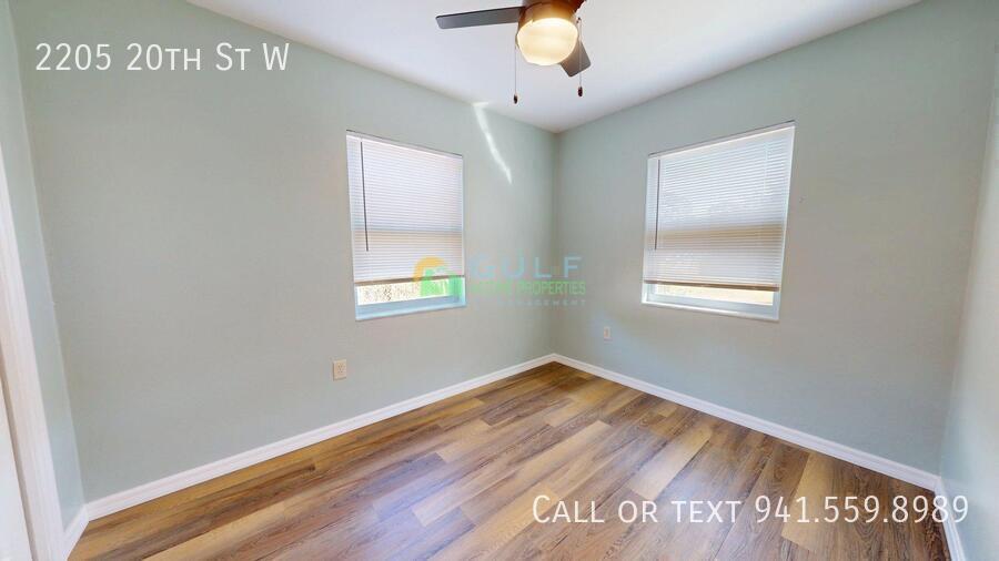 2205 20th St W property image