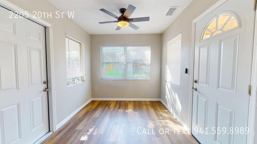 2205 20th St W property image