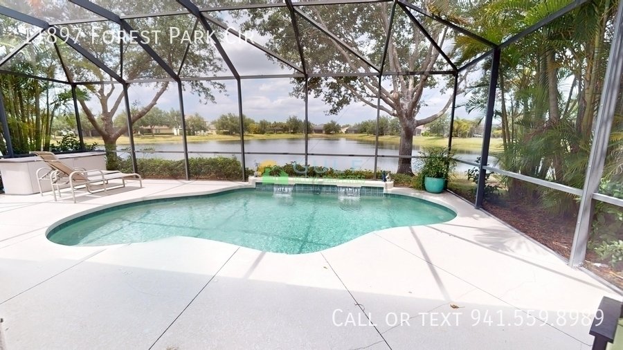 11897 Forest Park Cir property image