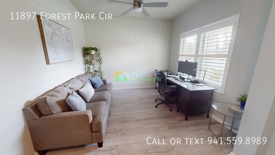 11897 Forest Park Cir property image