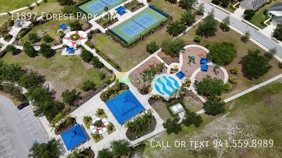 11897 Forest Park Cir property image
