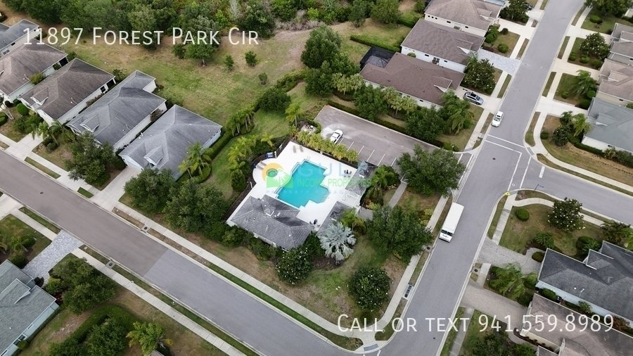 11897 Forest Park Cir property image