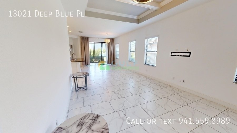 13021 Deep Blue Pl property image
