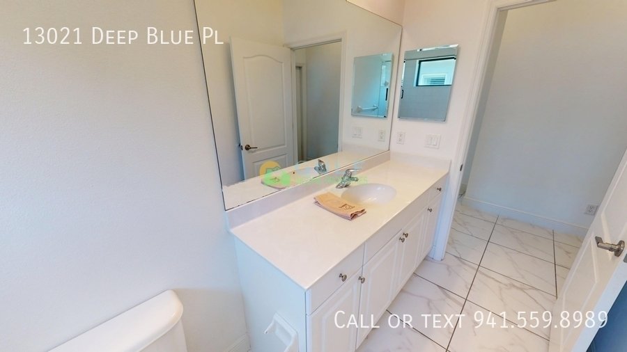 13021 Deep Blue Pl property image