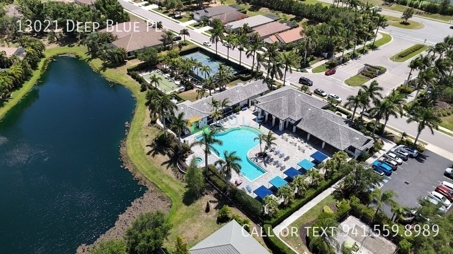 13021 Deep Blue Pl property image