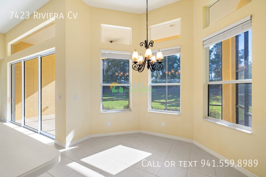 7423 Riviera Cv property image