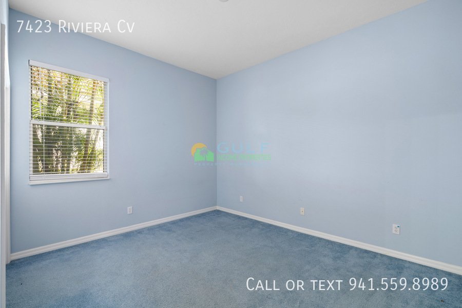 7423 Riviera Cv property image