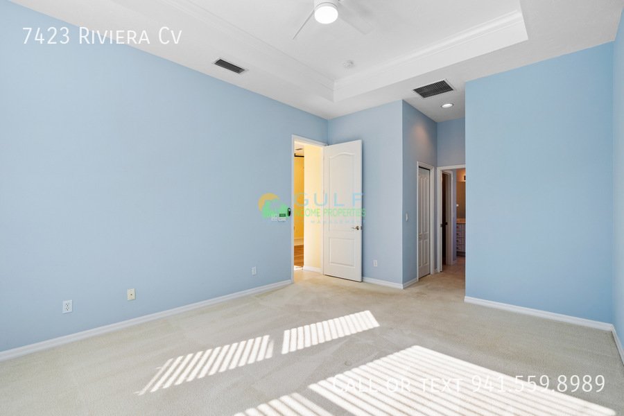 7423 Riviera Cv property image