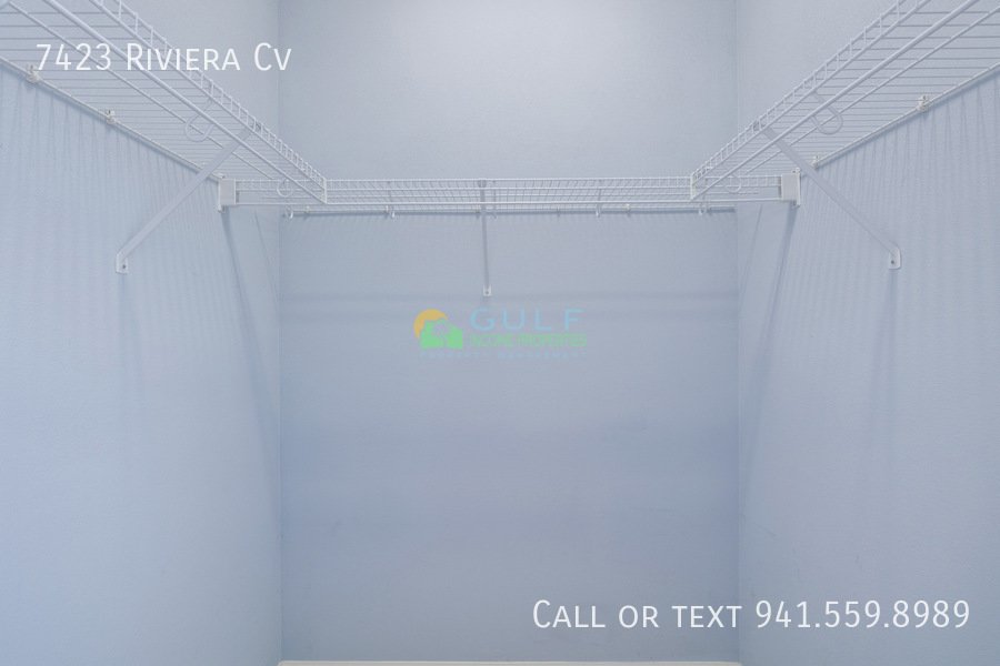 7423 Riviera Cv property image