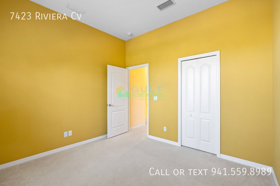 7423 Riviera Cv property image