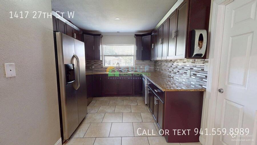 1417 27th St W property image
