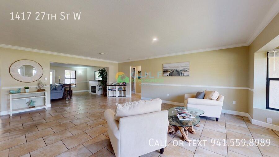 1417 27th St W property image