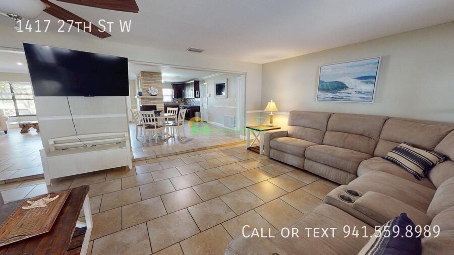 1417 27th St W property image