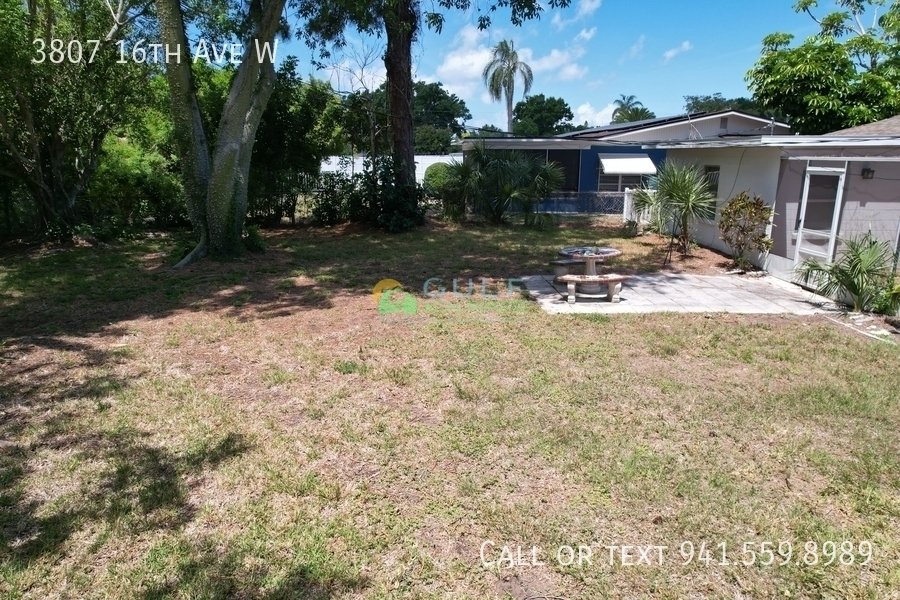 3807 16th Ave W property image