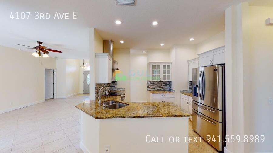 4107 3rd Ave E property image