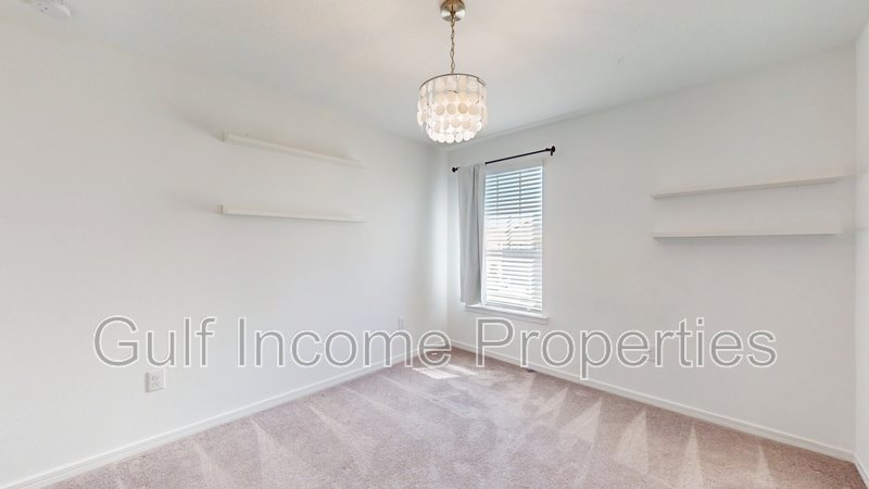 9505 Lamine Way property image