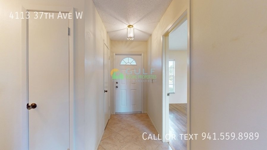 4113 37th Ave W property image