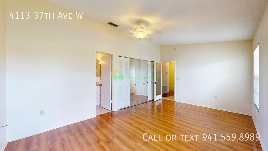 4113 37th Ave W property image