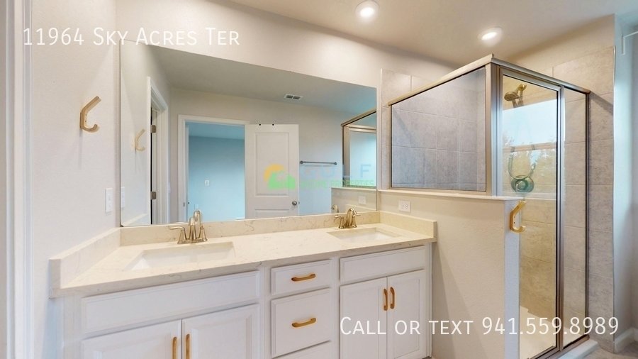 11964 Sky Acres Ter property image