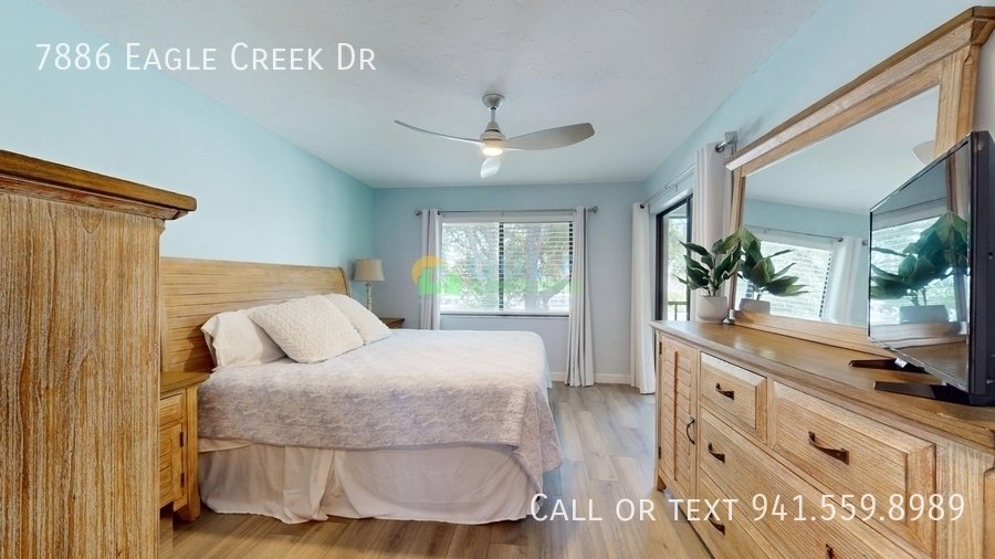 7886 Eagle Creek Dr property image