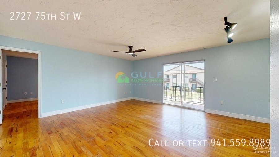 2727 75th St W property image