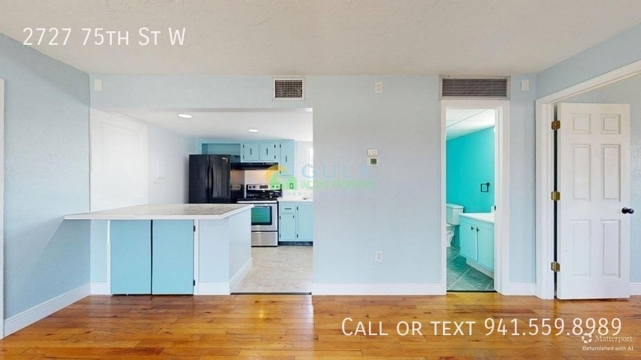 2727 75th St W property image