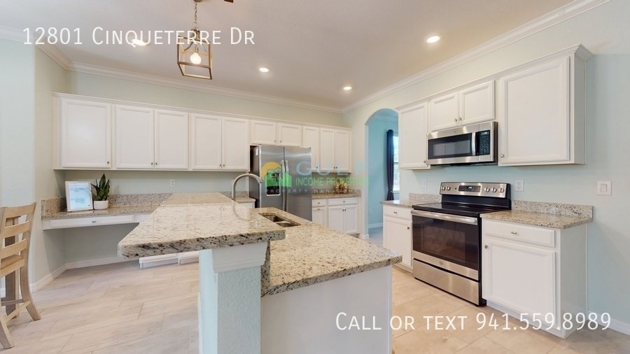 12801 Cinqueterre Dr property image