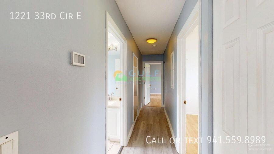 1221 33rd Cir E property image