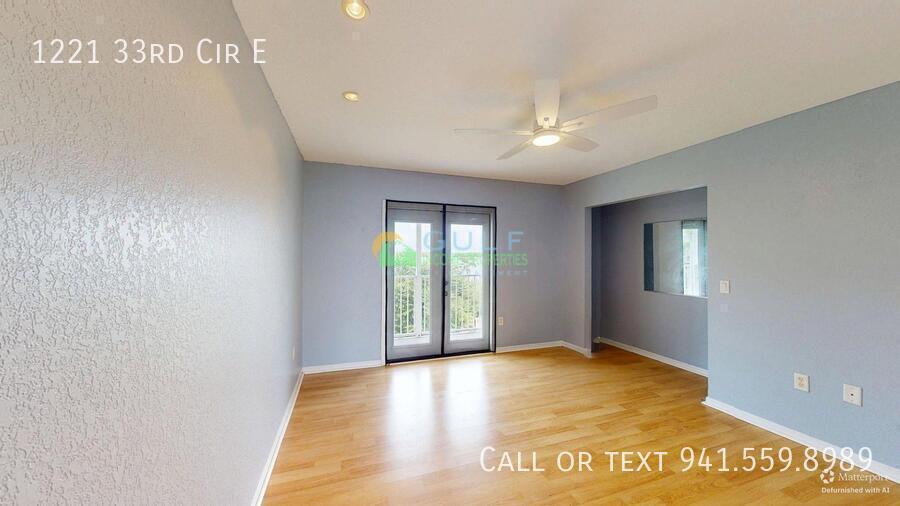 1221 33rd Cir E property image
